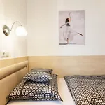 Appartement Astra *