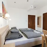 Appartement Astra *