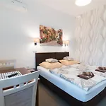 Astra * Auschwitz