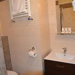 Astra Apartamento *