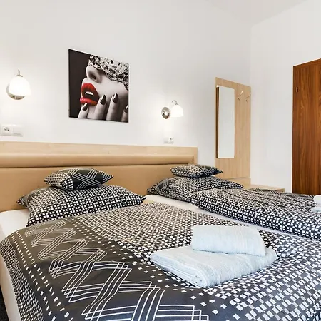 Appartement Astra *